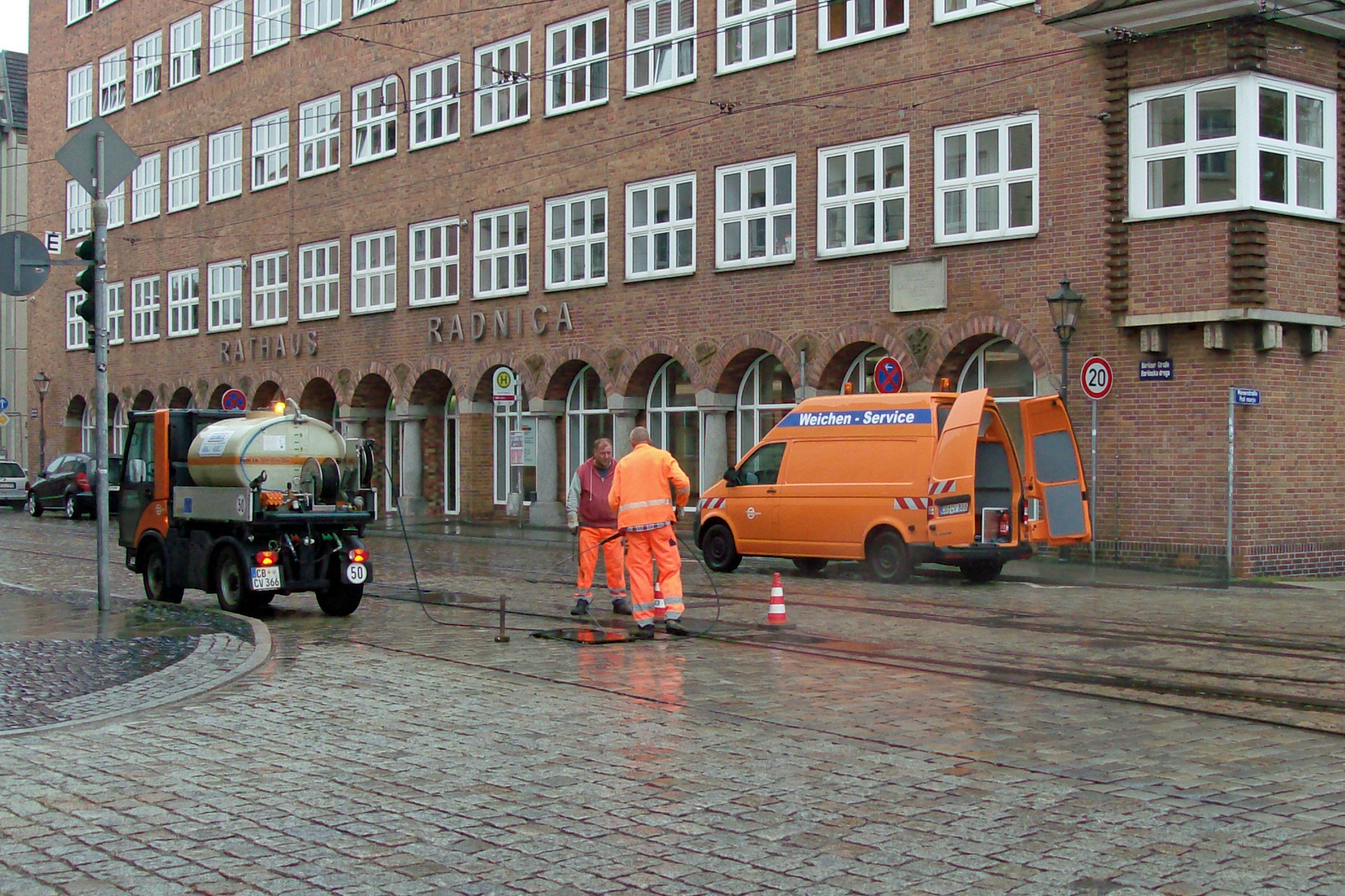 Schienenreinigung auch bei Regenwetter