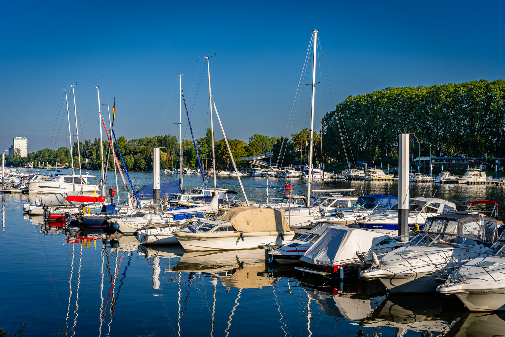 Schiersteiner Hafen 90