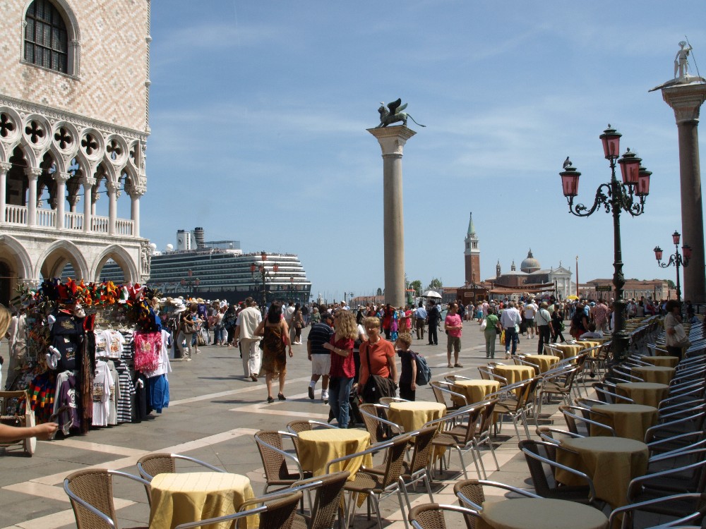 Schiff Ahoi in Venedig - Bacino di San Marco