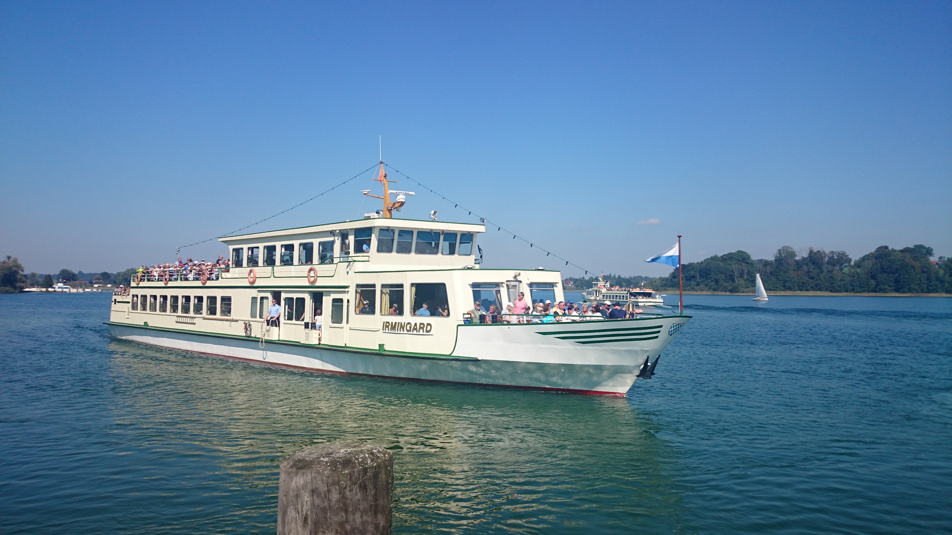 Schiff auf dem Chiemsee