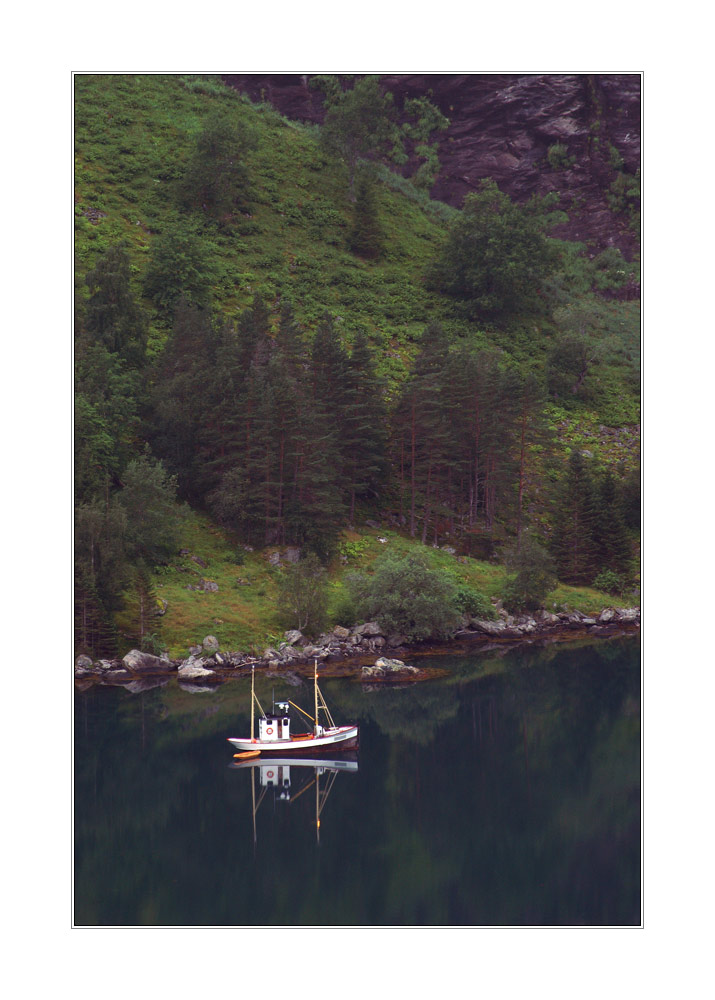 Schiff im Geirangerfjord (2)