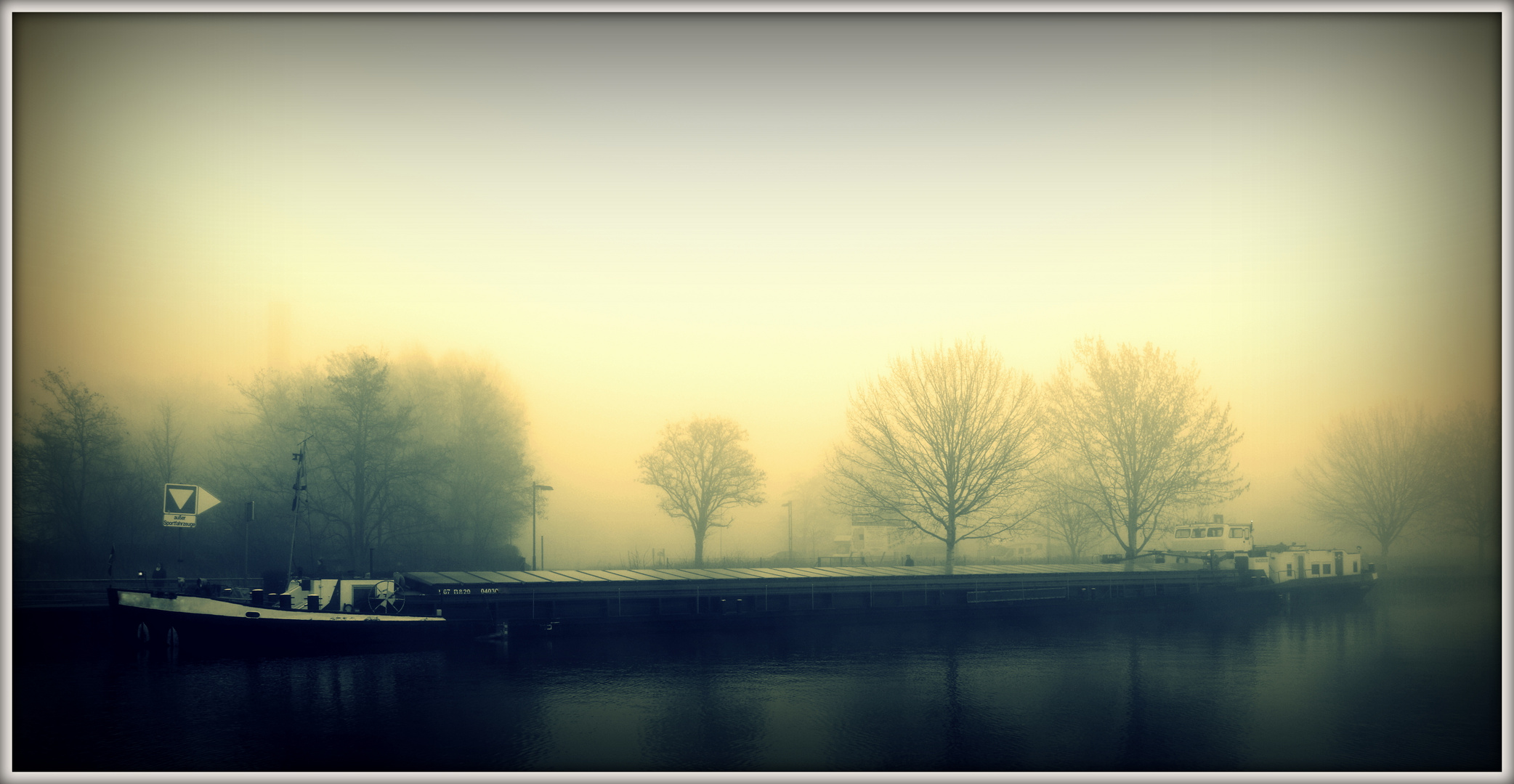 Schiff im Nebel