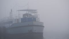 Schiff im Nebel