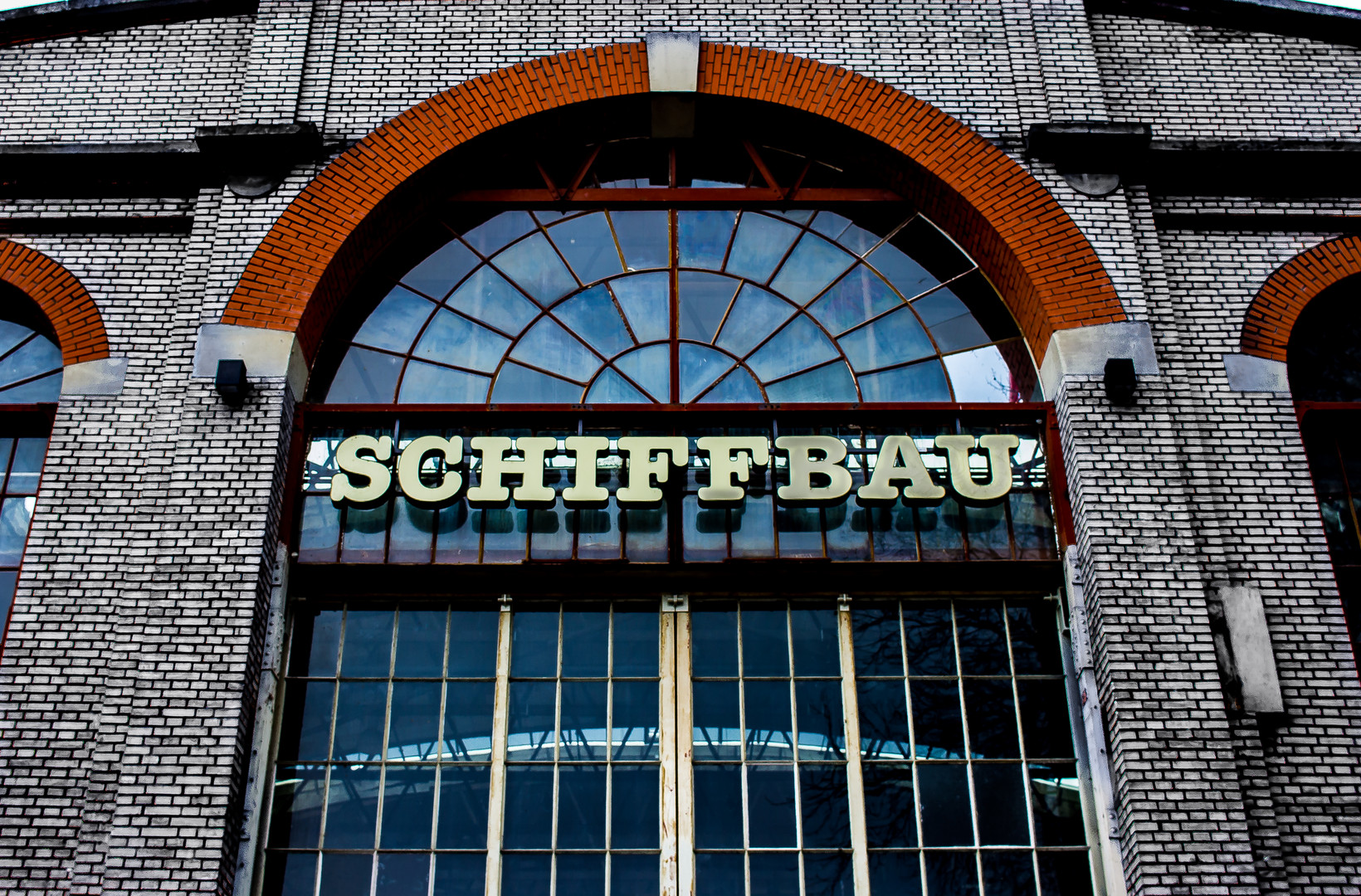 SCHiFFBAu