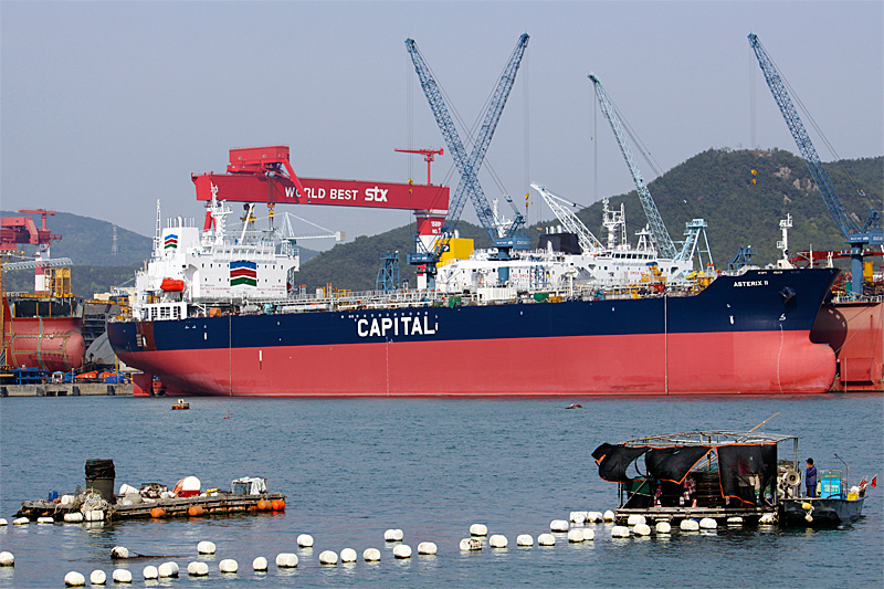Schiffbau in Jinhae - Südkorea