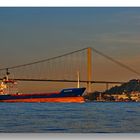 Schiffe am Bosphorus