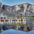 Schiffe auf der Insel Senja in Norwegen