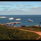 Schiffe auf Reede vor Helgoland