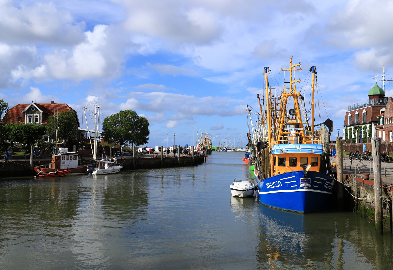 +++Schiffe im Hafen+++