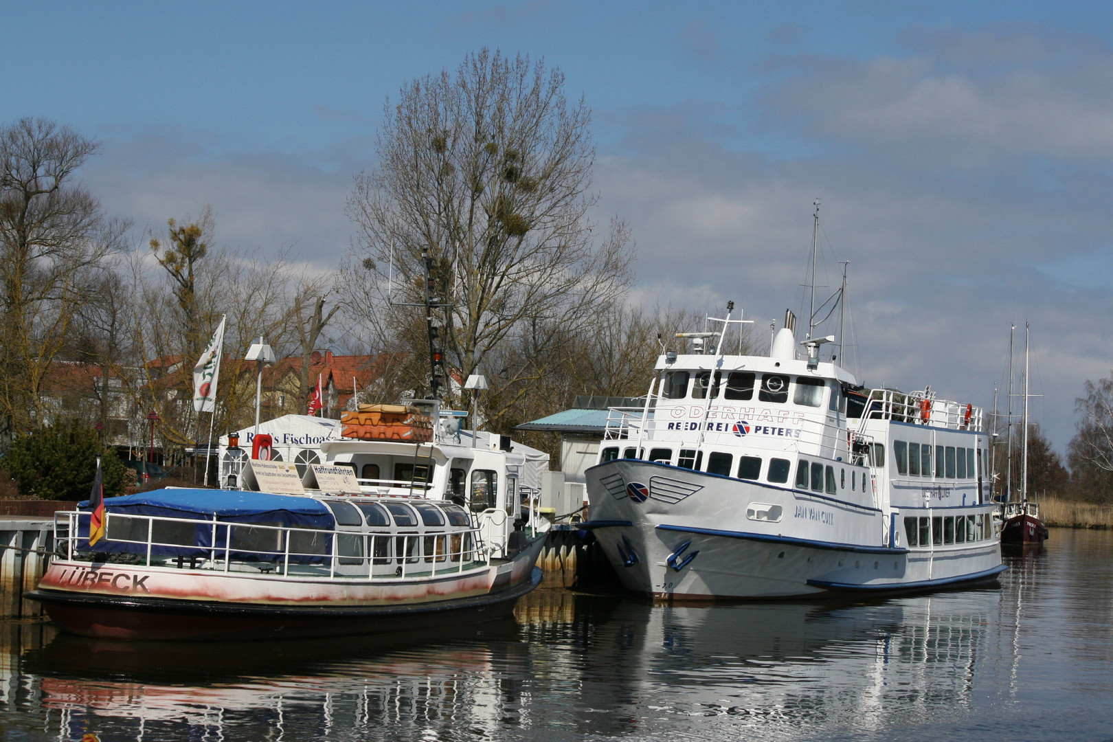 Schiffe in Ueckermünde Stadthafen