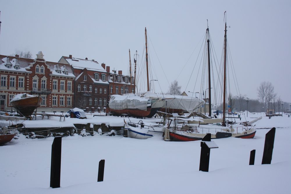 Schiffe versenken Foto & Bild | jahreszeiten, winter, natur Bilder auf
