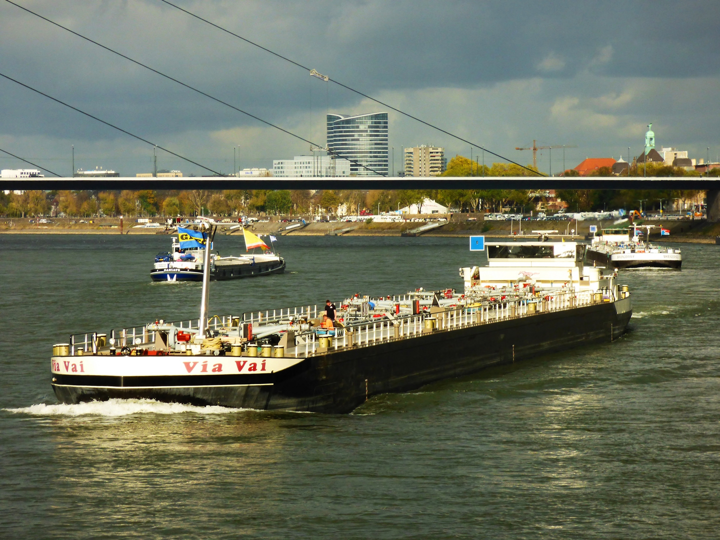 Schifffahrt auf dem Rhein