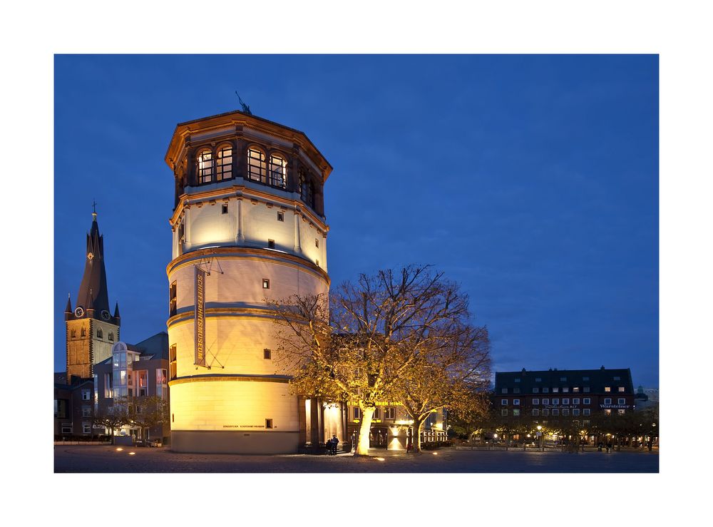 Schifffahrtsmuseum zur blauen Stunde