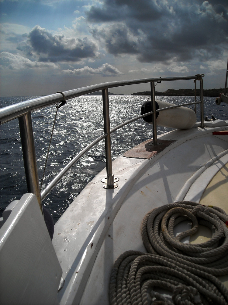 Schiffsfahrt mit Wolkenstimmung