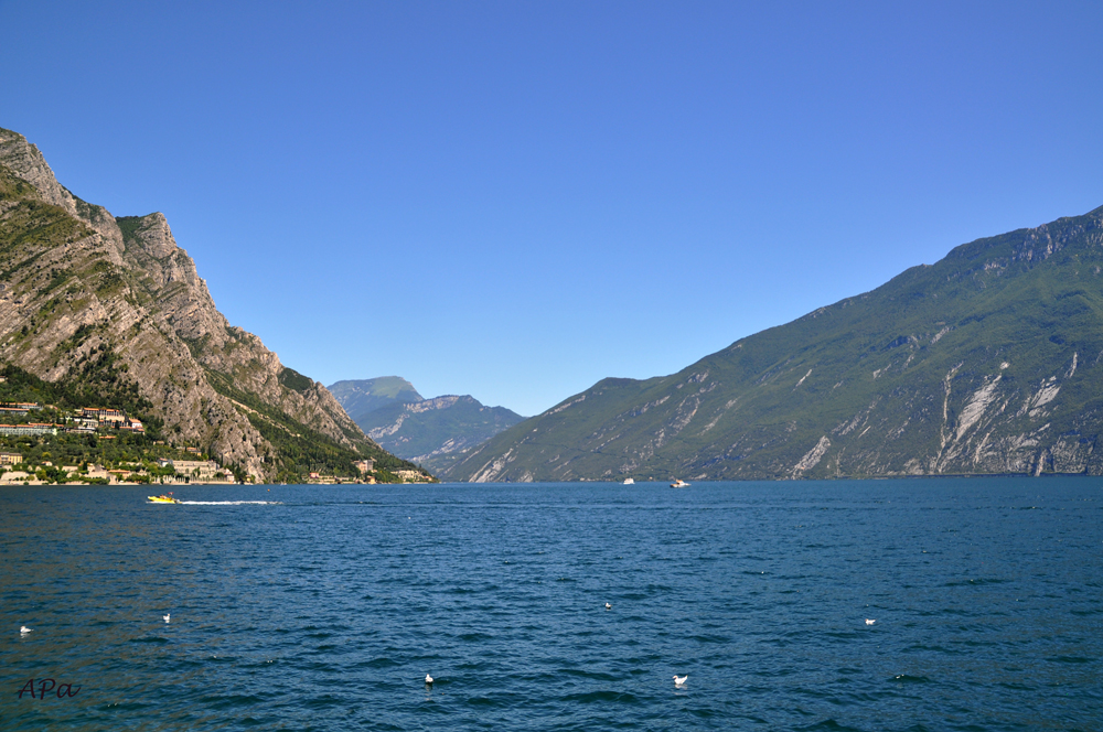 Schiffsfahrt über den Gardasee