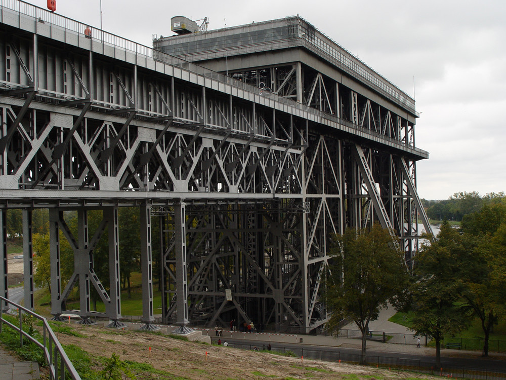 Schiffshebewerk Niederfinow