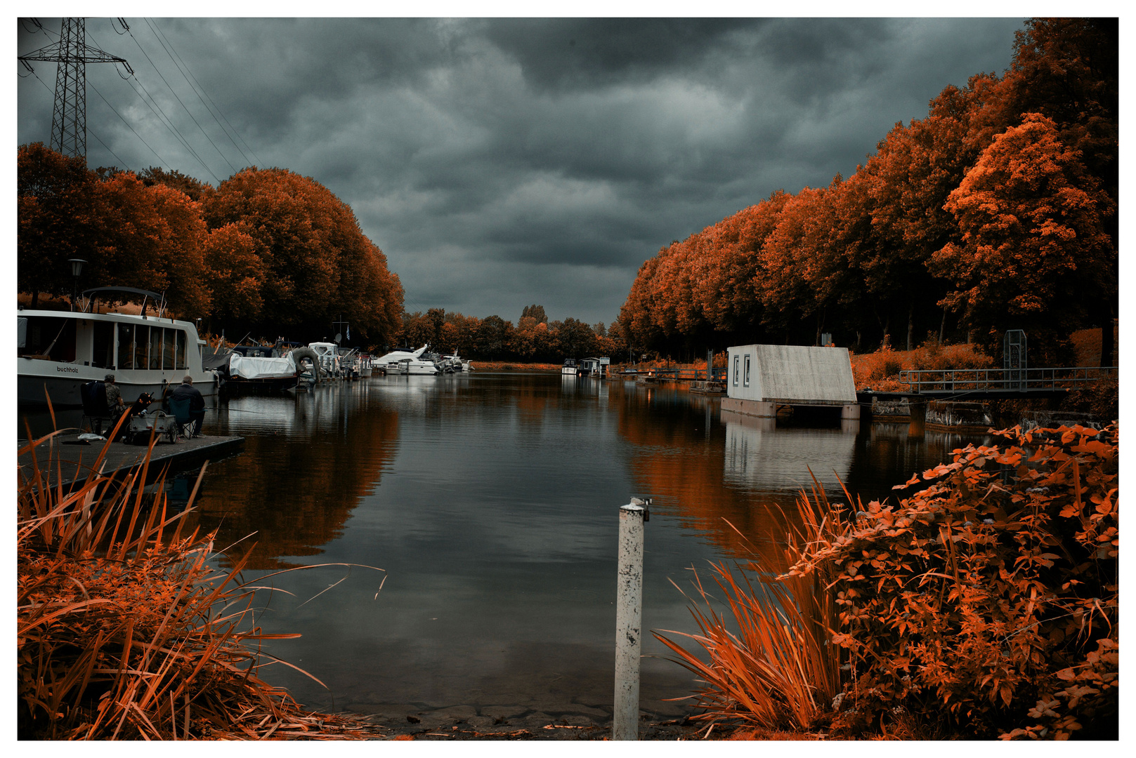 Schiffshebewerk und Kanal