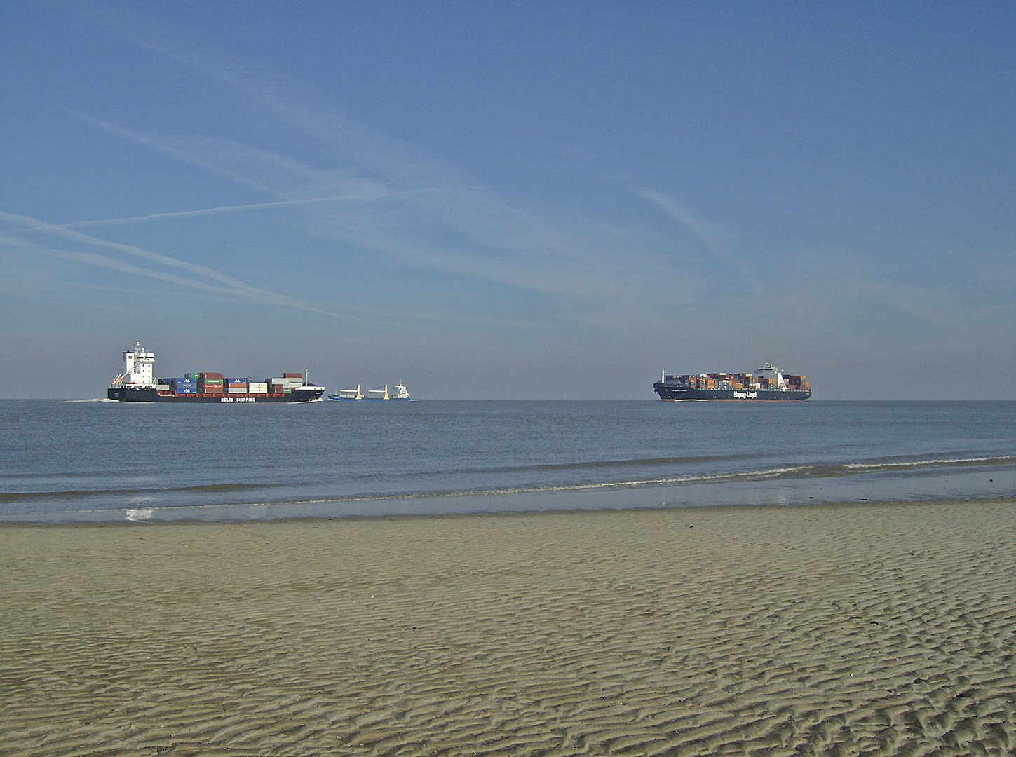 Schiffsverkehr auf der Elbe Foto & Bild deutschland, europe