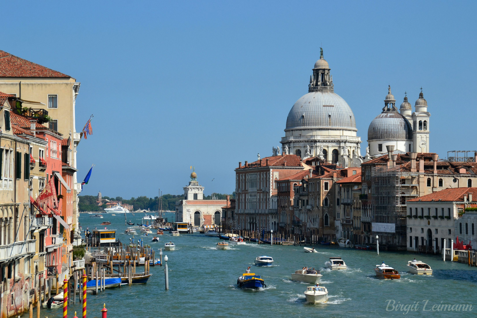 Schiffsverkehr in Venedig