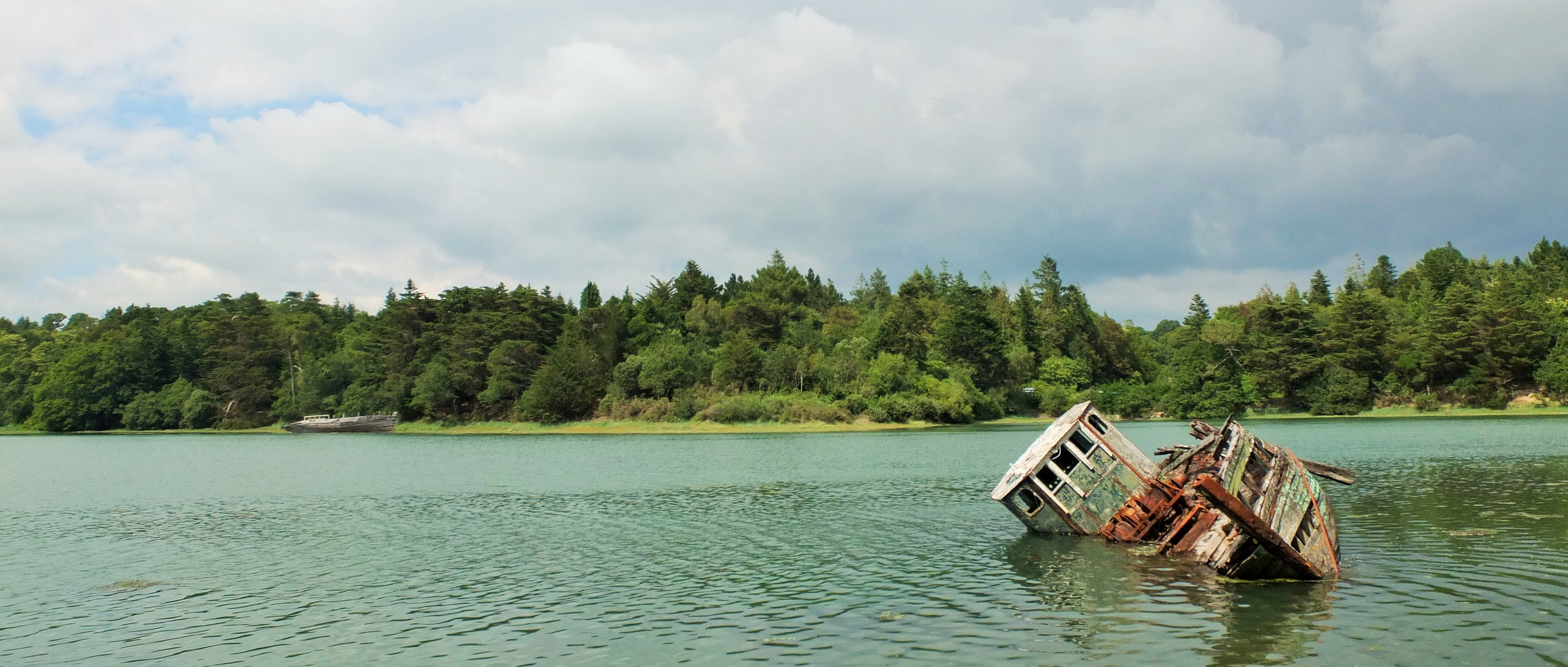 Schiffswrack bei Benodet