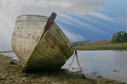 Schiffswrack in der Bretagne