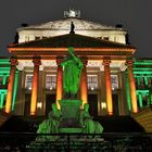 Schiller vorm Konzerthaus