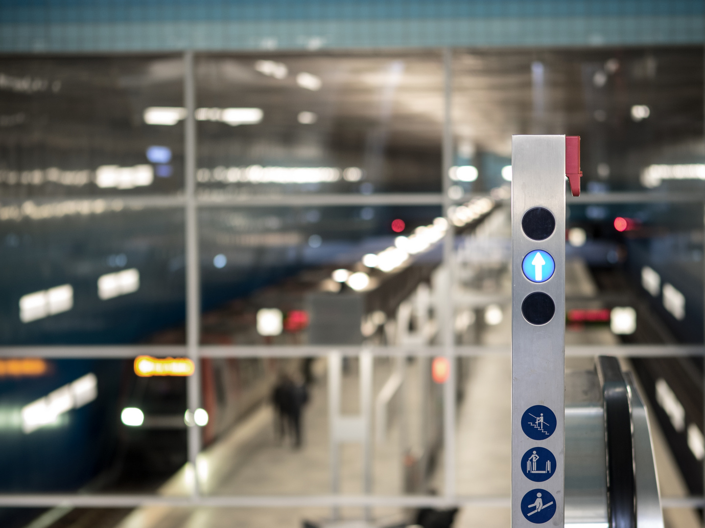 Schimmer und Glanz einer U-Bahnstation