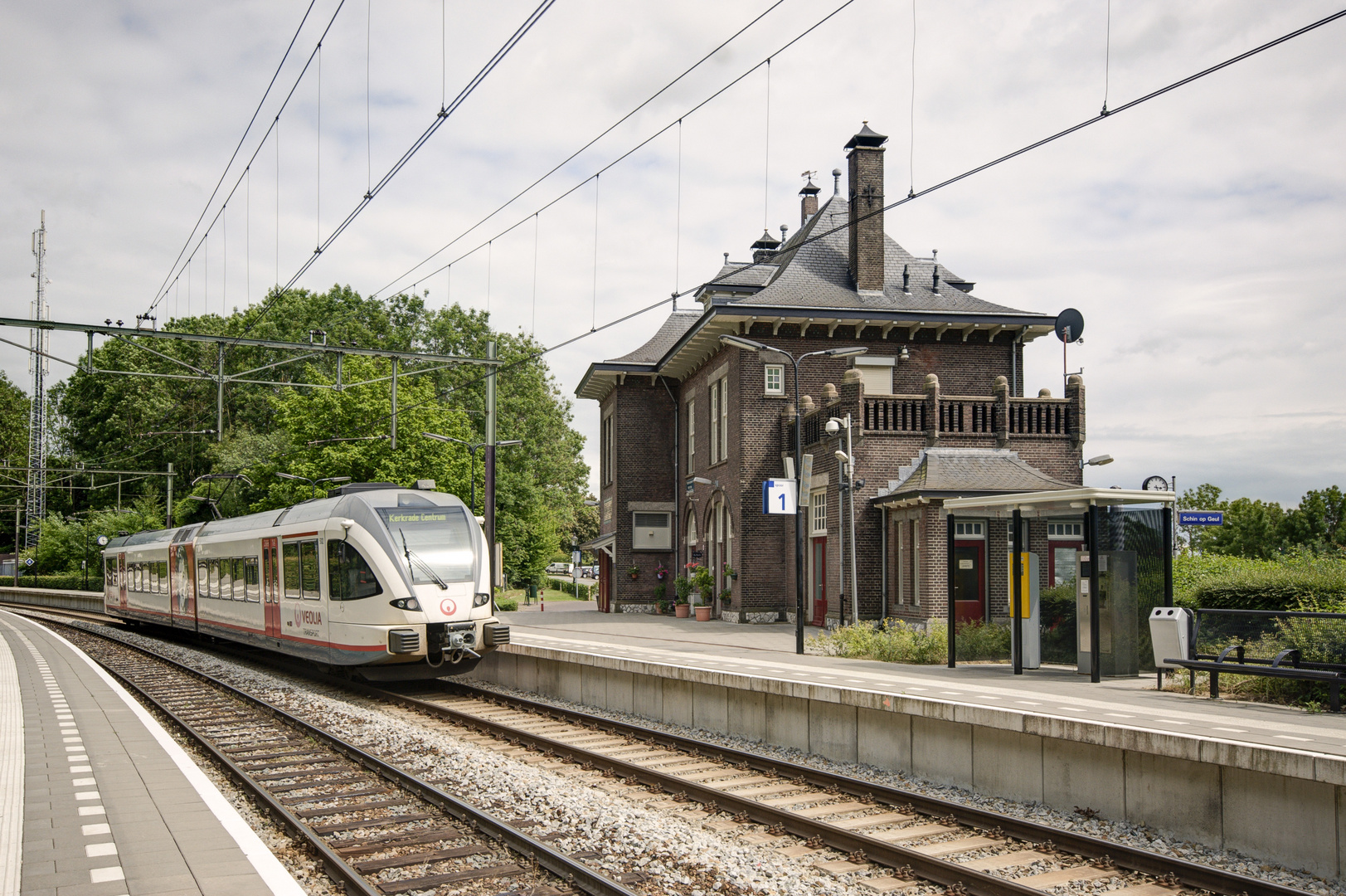 Schin op Geul - Railway Station - 01