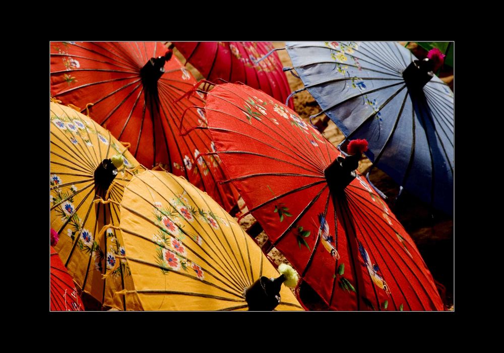 Schirme in Mandalay