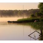 Schlafende Boote in der Morgensonne