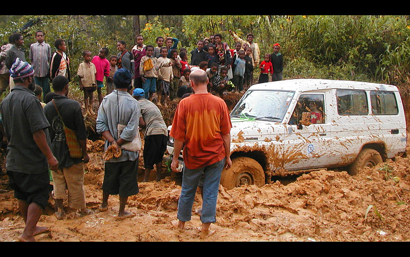 Schlammschlacht mit Landcruiser