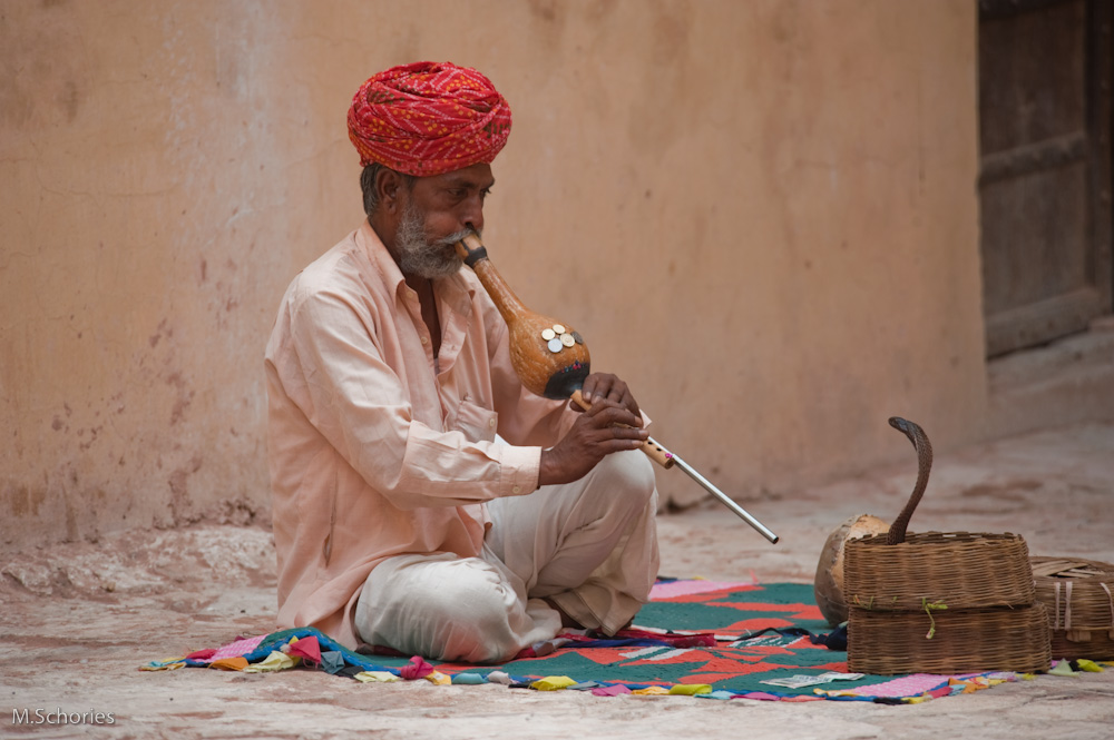 Schlangenbeschwörer in Jaipur / Indien