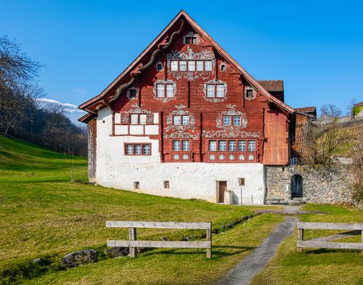 Schlangenhaus Werdenberg – Malereien, die Geschichten erzählen