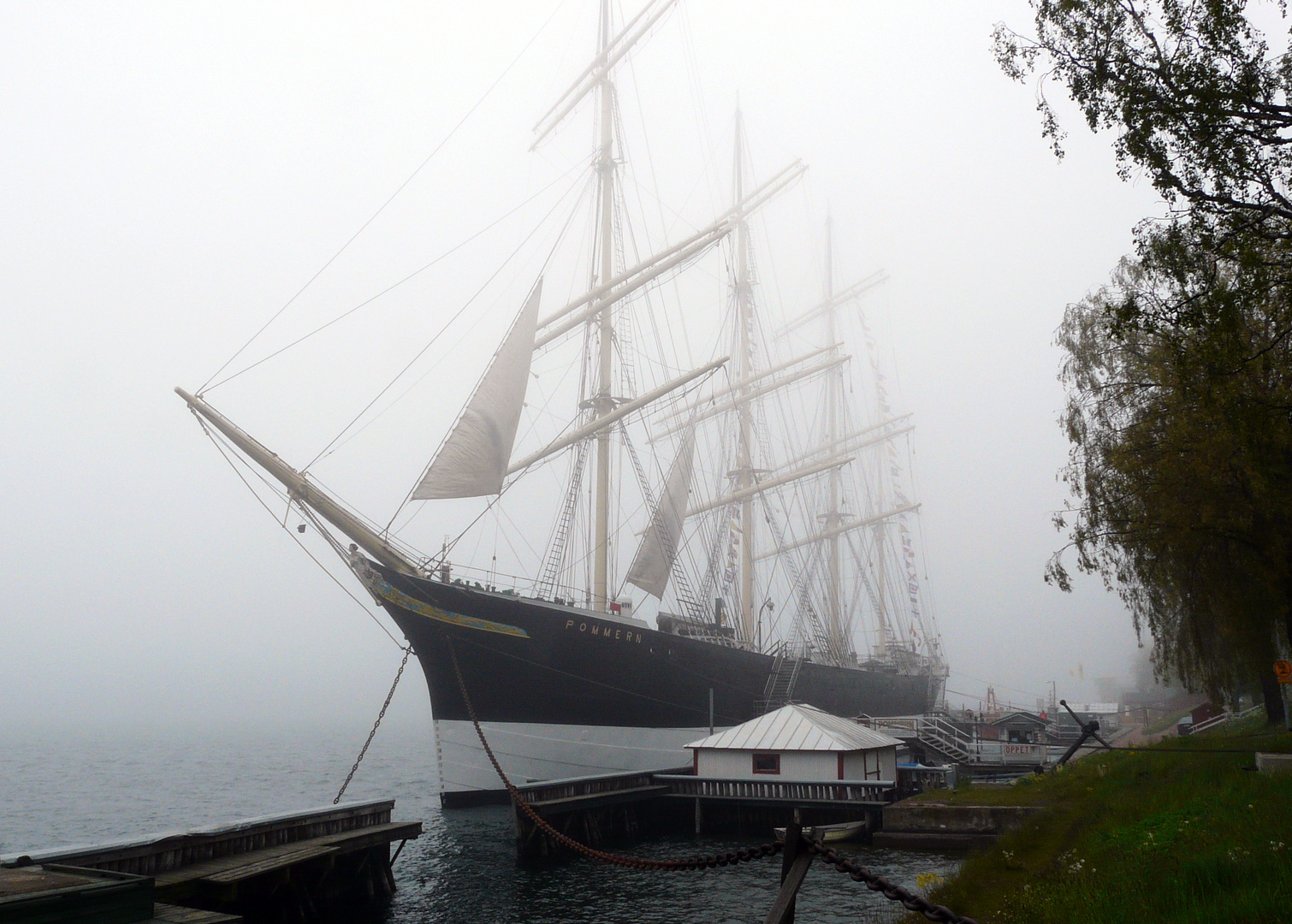 Schlechte Sicht am Hafen