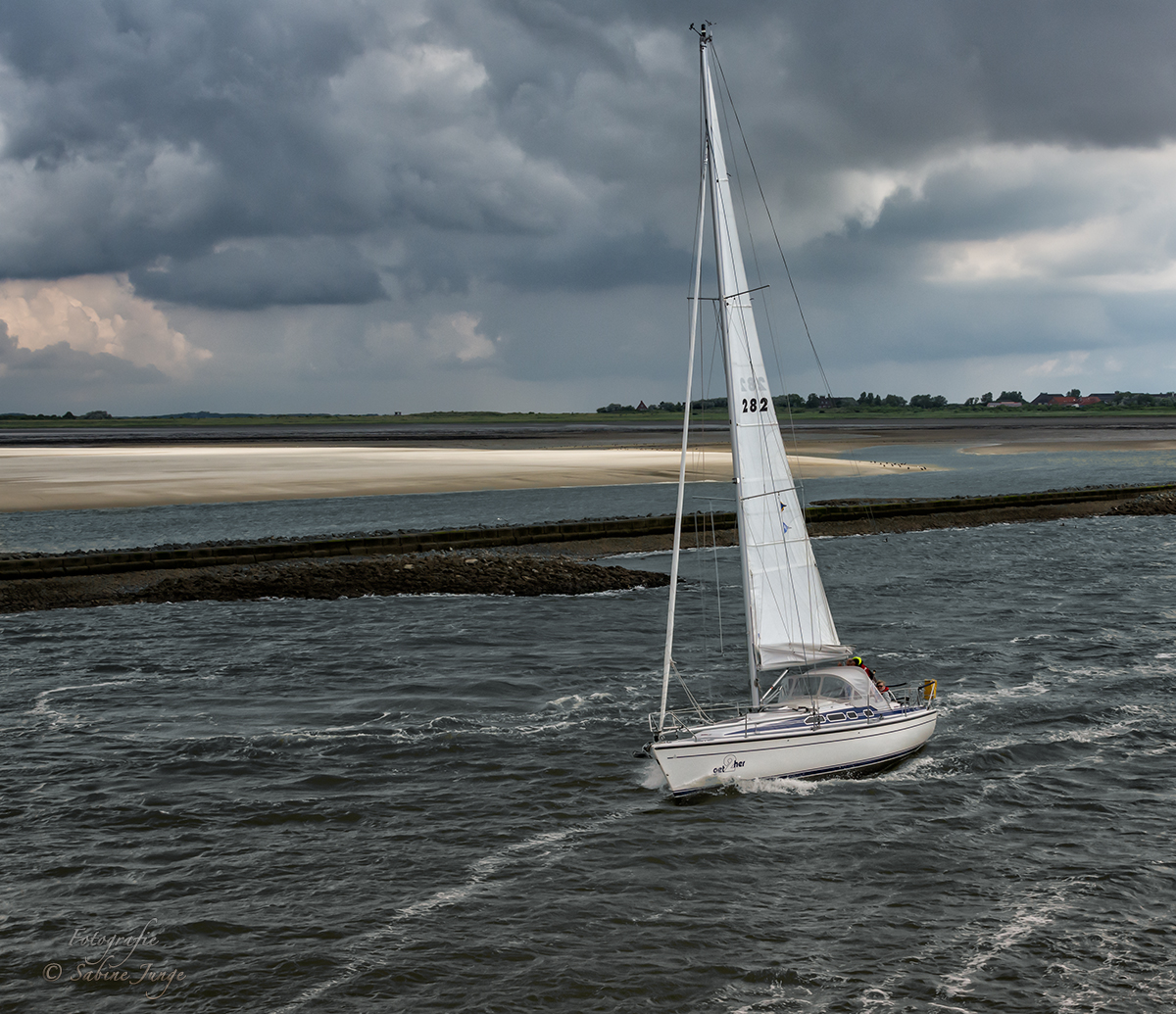 Schlechtwetter vor Borkum