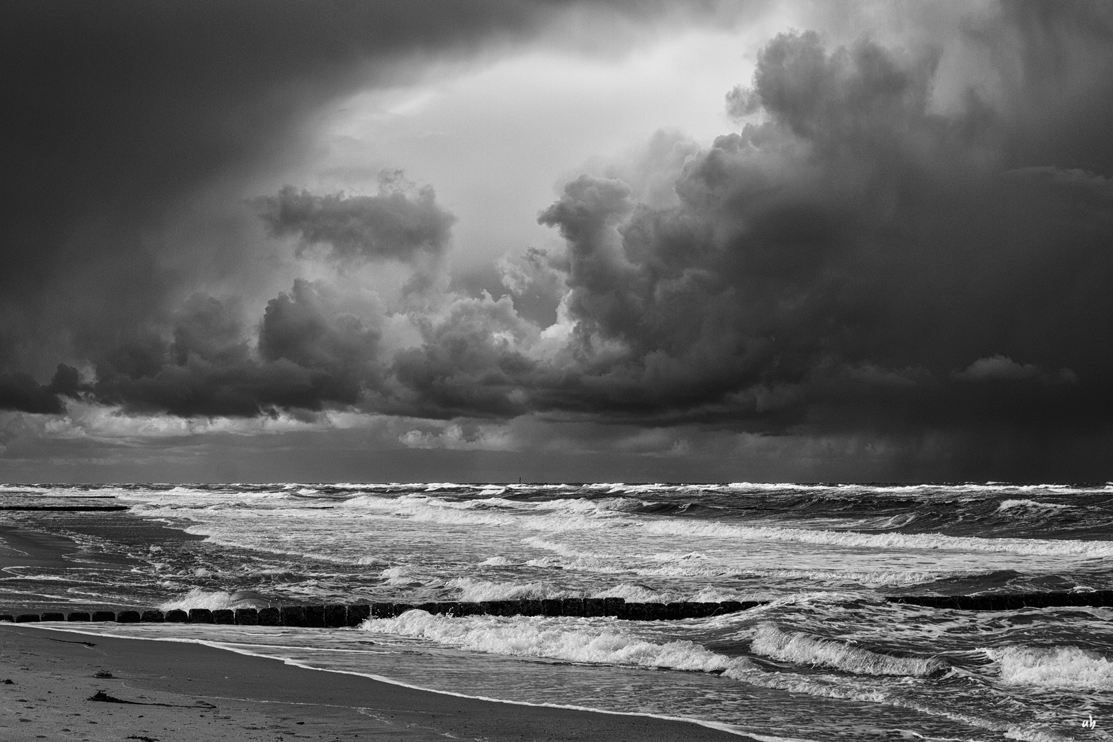 - Schlechtwetterfront -