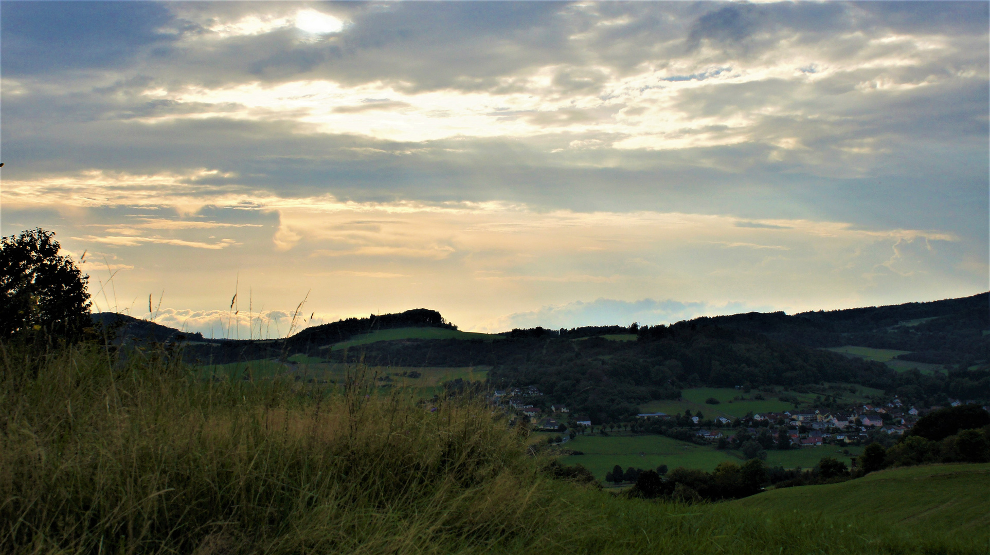 Schlechtwetterfront will hoch ins Mittelgebirge