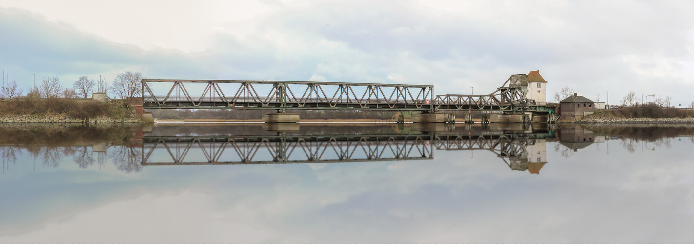 Schleibrücke Lindaunis Pano, Montage