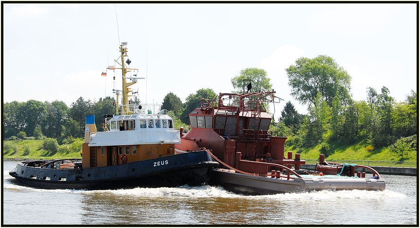 Schlepper auf den NOK 