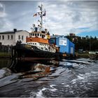 Schlepper Conrad im Emder Fahrwasser