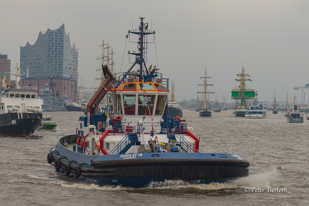 Schlepper Fairplay Hafen Hamburg