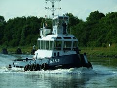 Schlepper HANS auf dem Nord-Ostsee-Kanal