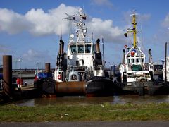 Schlepper im Hafen