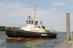 Schlepper PETER