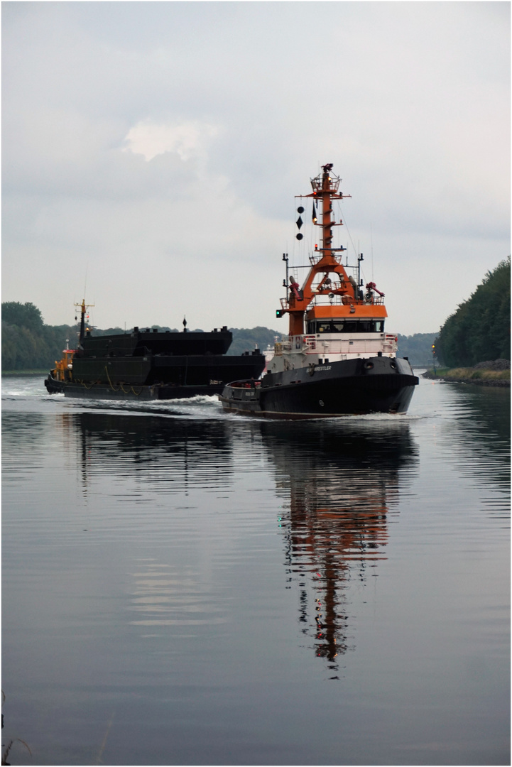 Schlepper schleppen, ziehen und schieben.