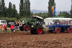 Schlepperpulling in Walsheim/Pfalz 11.08.2007