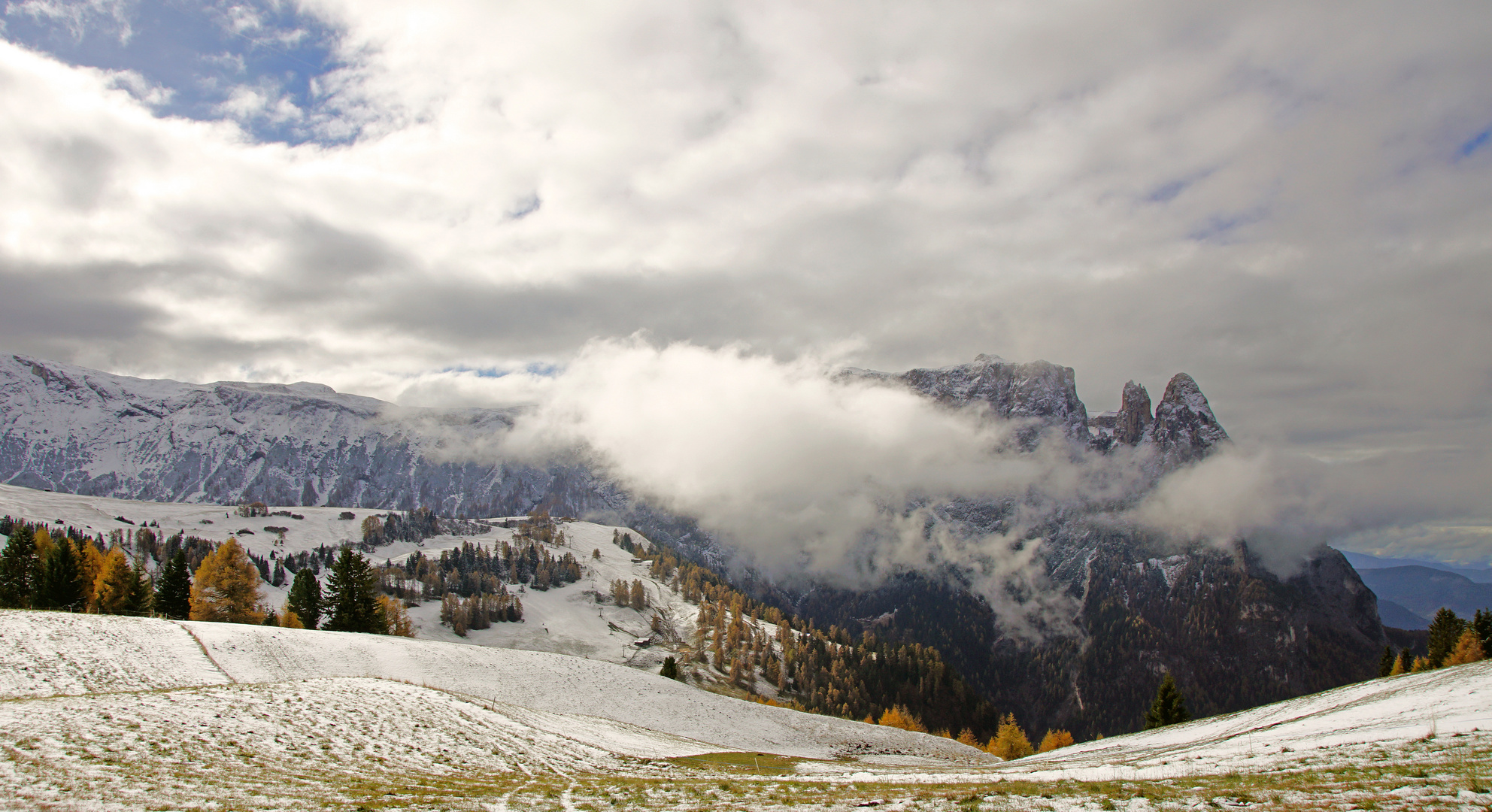 Schlern in den Wolken 2