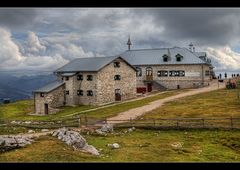 Schlernhütte .