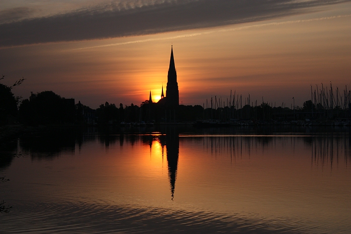 Schleswig Dom, Sonnenaufgang 7:00 Uhr