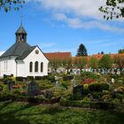 Schleswig - Friedhof auf dem Holm mit Kapelle